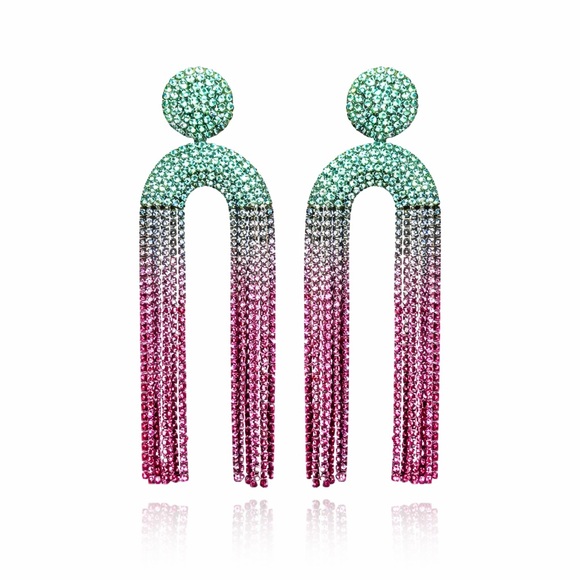 By Anthropologie Jewelry - ⚜️ Elegant Spring Pink and Green Ombre Earrings